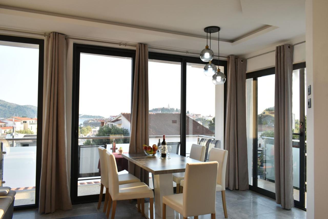 Apartments Toni Primošten Екстериор снимка
