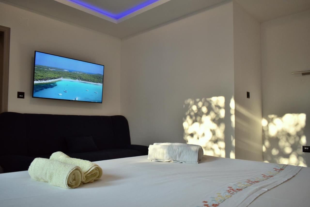 Apartments Toni Primošten Екстериор снимка