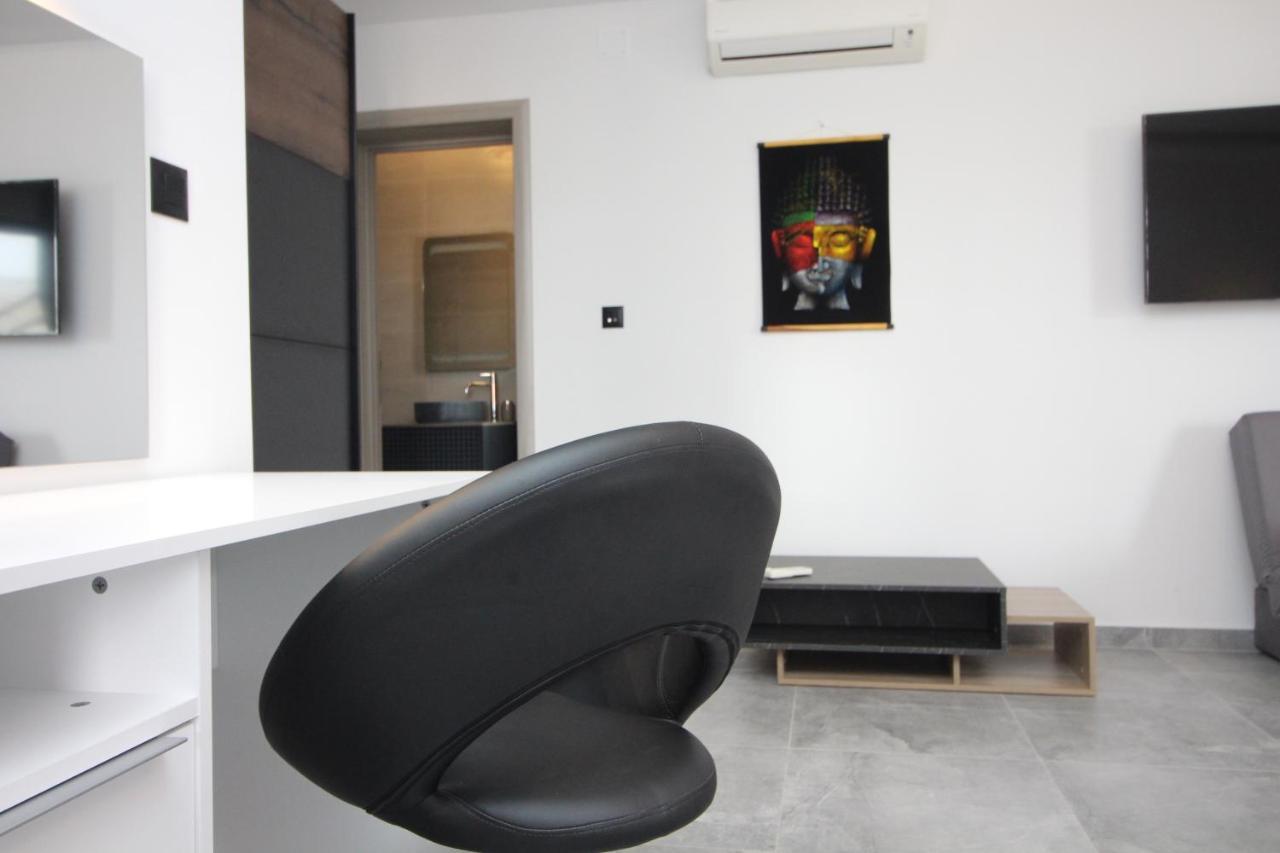 Apartments Toni Primošten Екстериор снимка