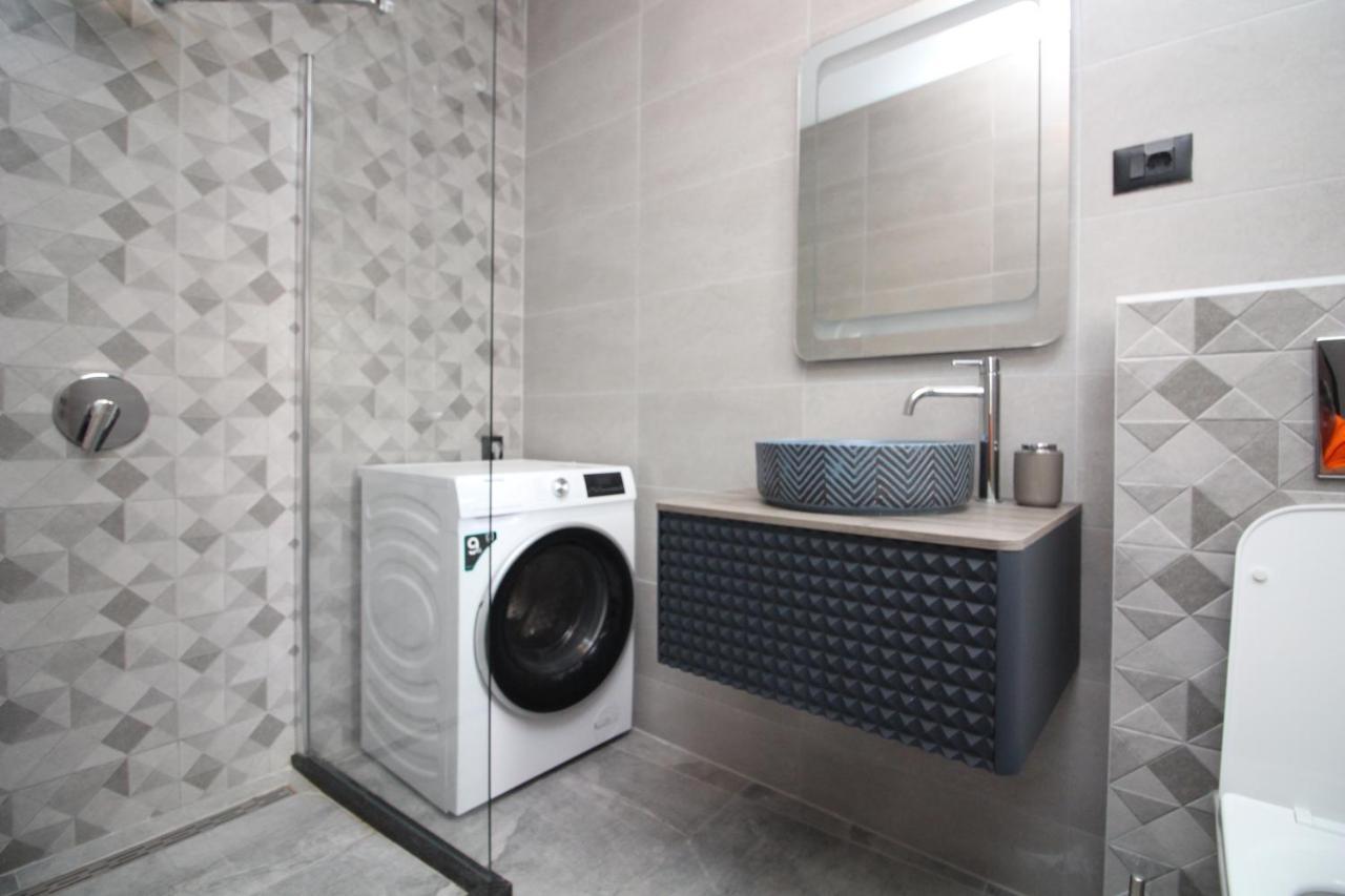 Apartments Toni Primošten Екстериор снимка