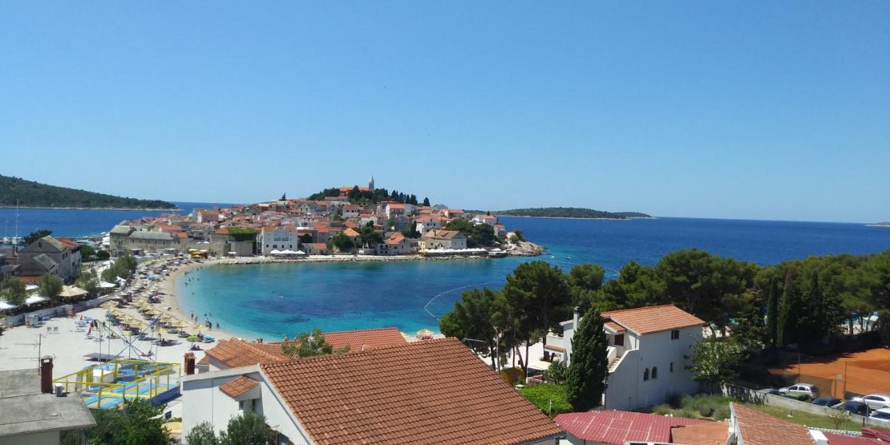 Apartments Toni Primošten Екстериор снимка
